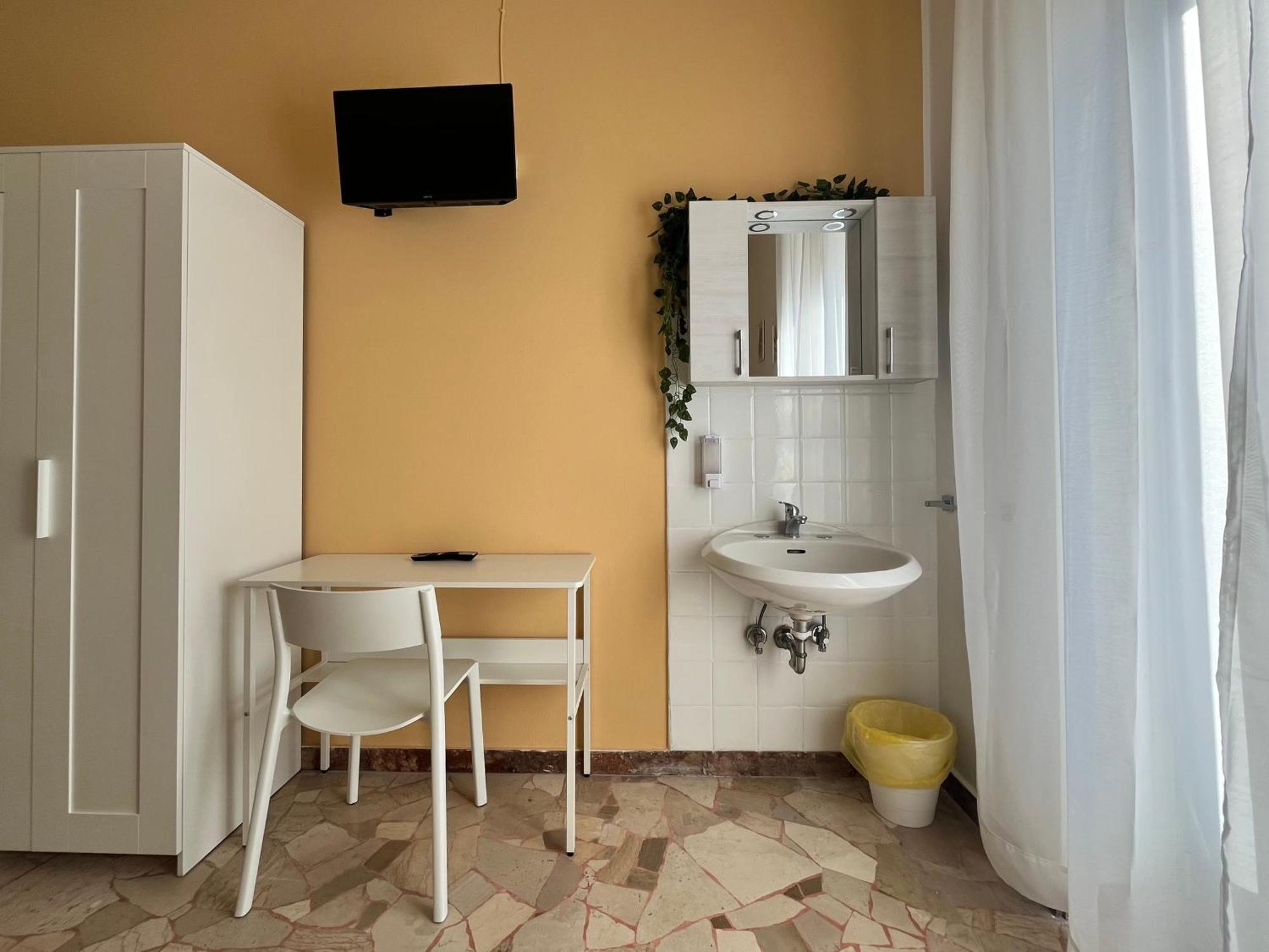 Parini 3* Cesano Boscone